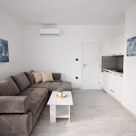 Apartmán Dalmacija Modern 1-minute Walk To Makarská